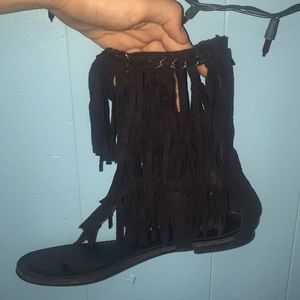 Fringed sandals